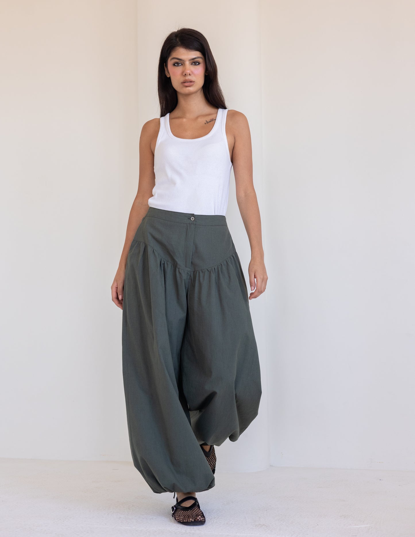 Balloon Linen Pants - Brown