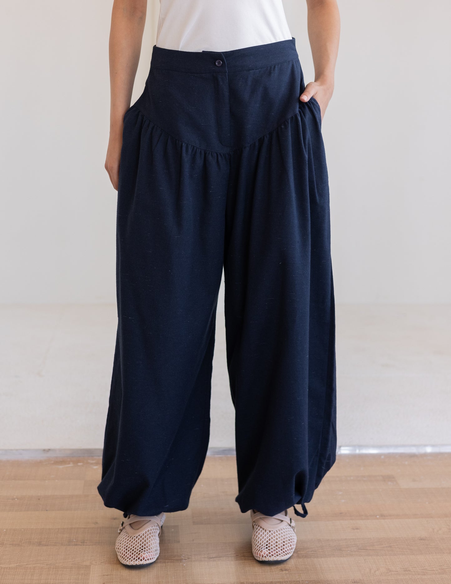 Balloon Linen Pants - Black