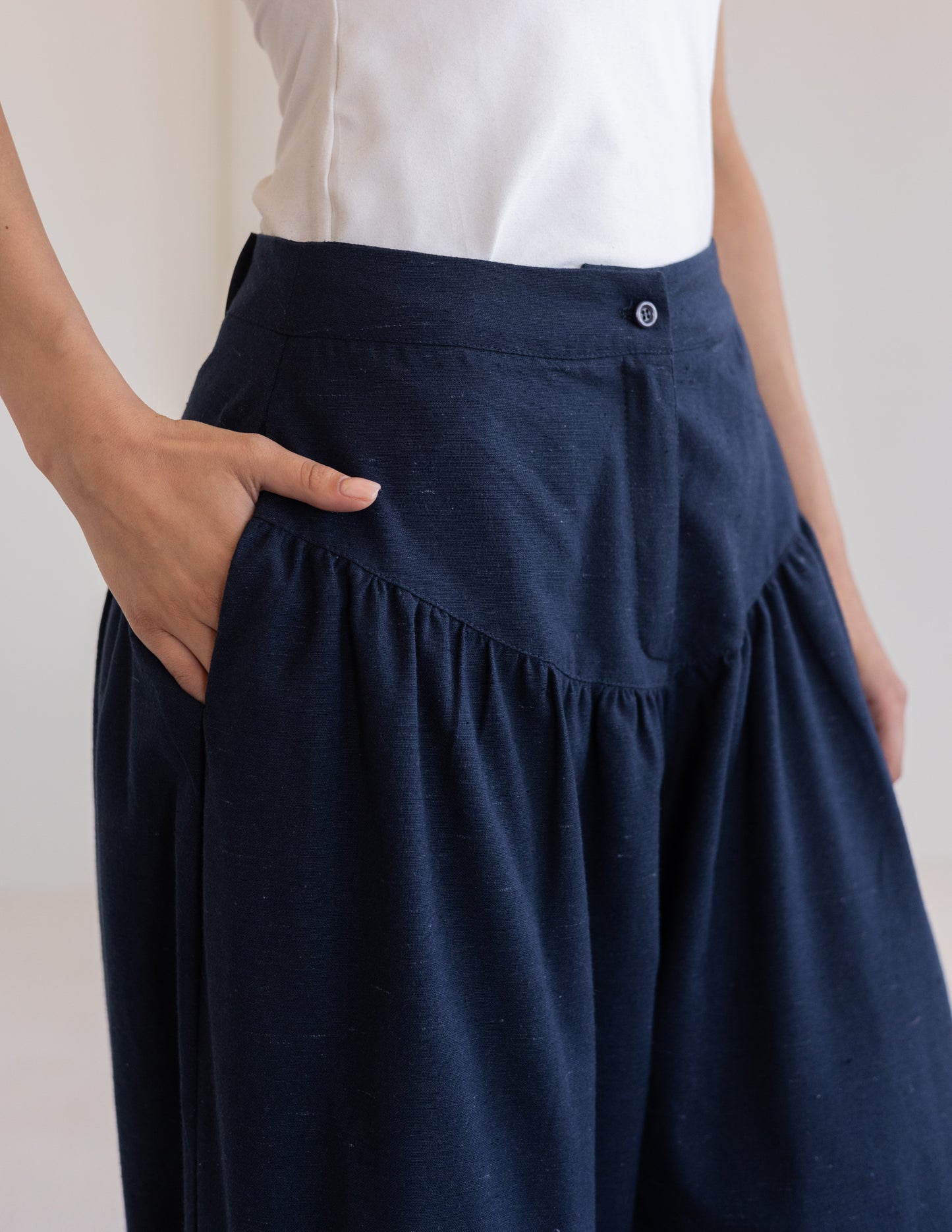 Balloon Linen Pants - Black