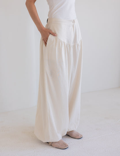 Balloon Linen Pants - Black