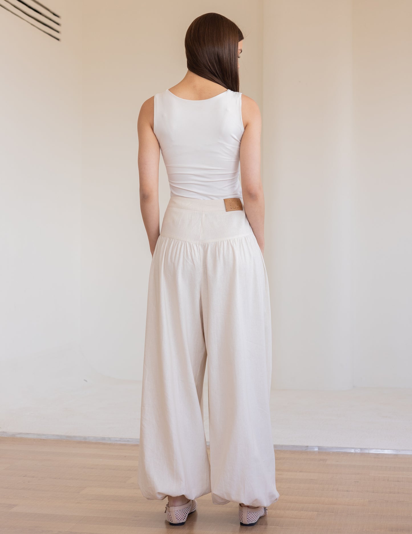 Balloon Linen Pants - Black